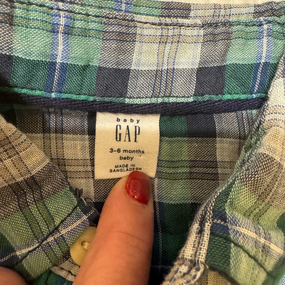 Baby Gap Long Sleeve Button Down Plaid Shirt Size 3-6 Months - Picture 3 of 7